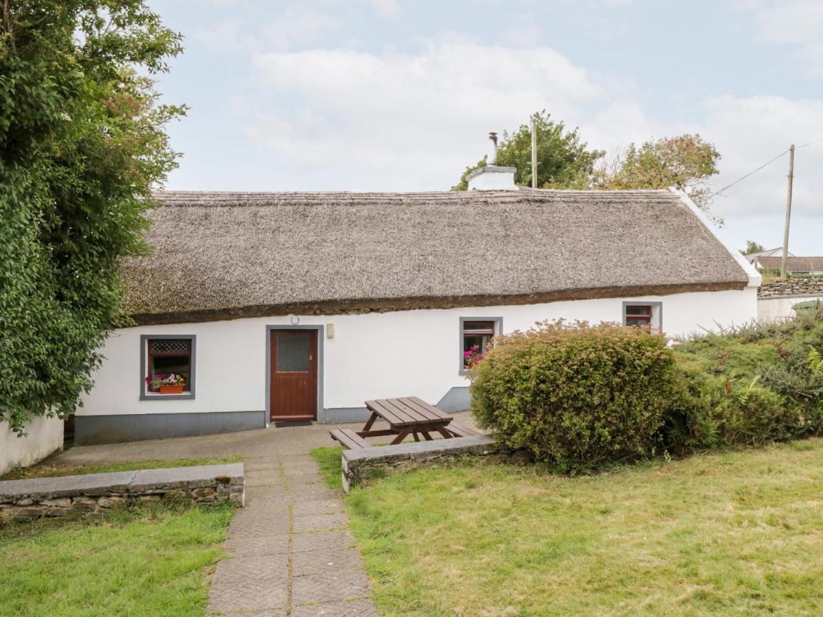 The Thatched Cottage Liscarney Bagian luar foto